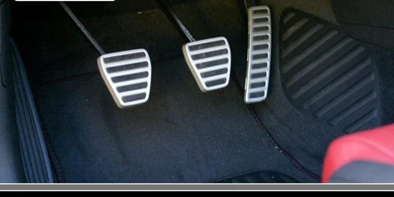 دلایل سفتی کلاچ